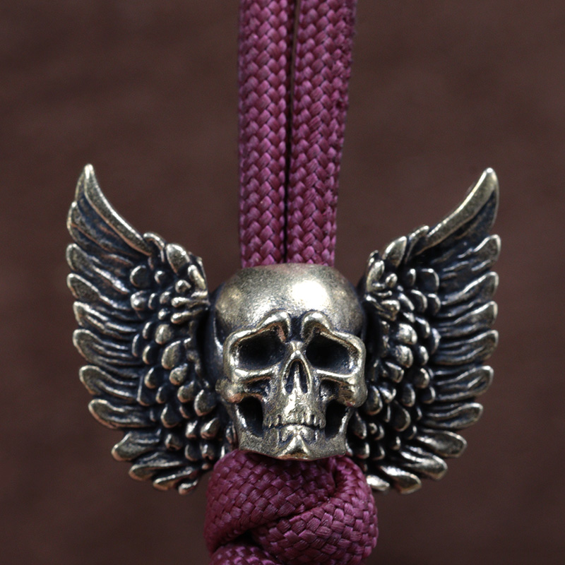 Winged Skull Brass Knife Beads - Paracord Survival Bracelet recension och pris