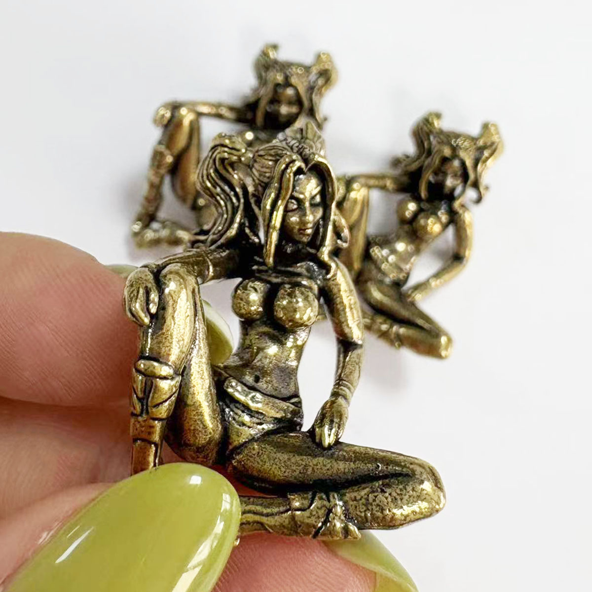 Beauty Girl Brass Knife Beads  - Paracord Survival Bracelet recension och pris