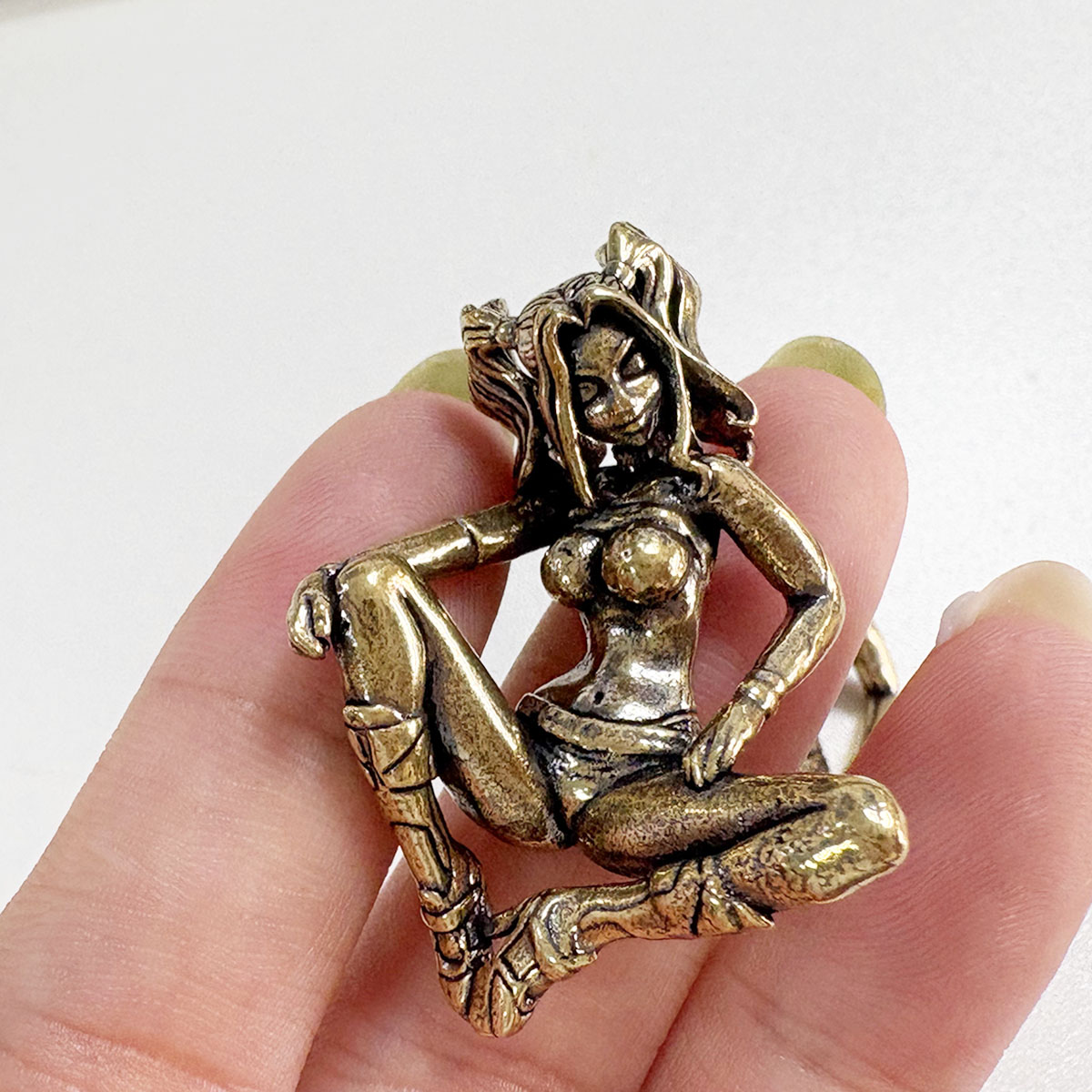 Beauty Girl Brass Knife Beads  - Paracord Survival Bracelet recension och pris