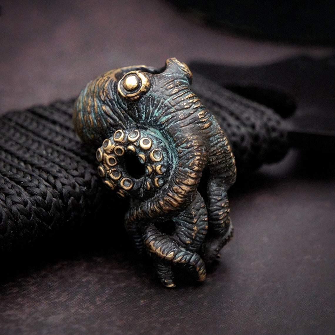 Octopus Brass Knife Beads Outd - Paracord Survival Bracelet recension och pris