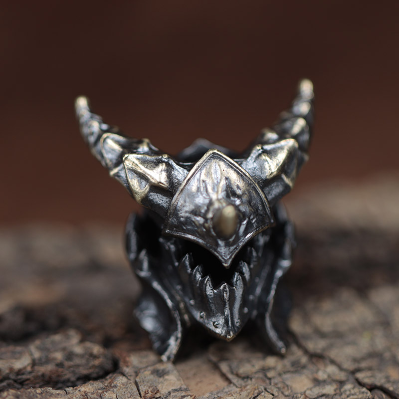 Death Helmet Brass Knife Beads - Paracord Survival Bracelet recension och pris